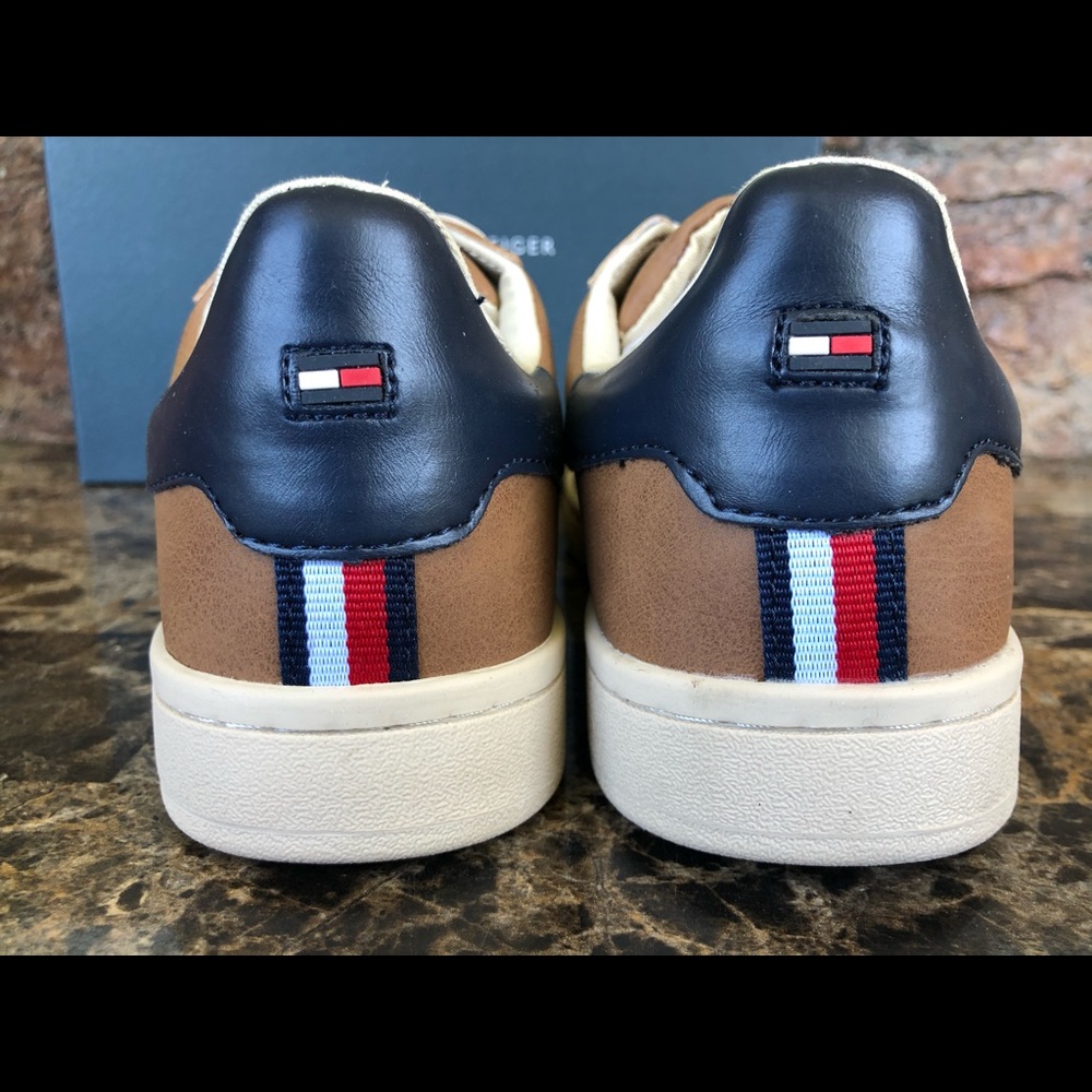 Tommy Hilfiger Men's Lutwin Sneakers - Picture 13 of 16